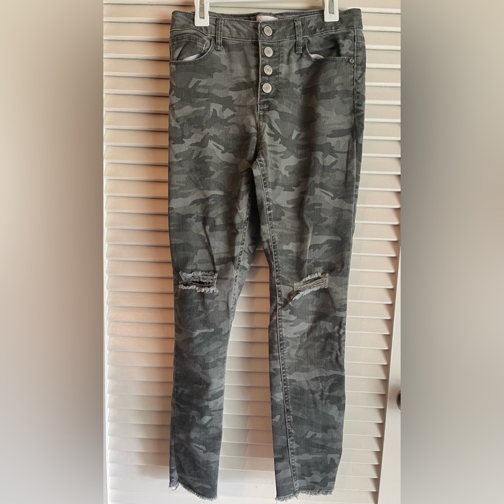 Girls Sz 14 Camo pants